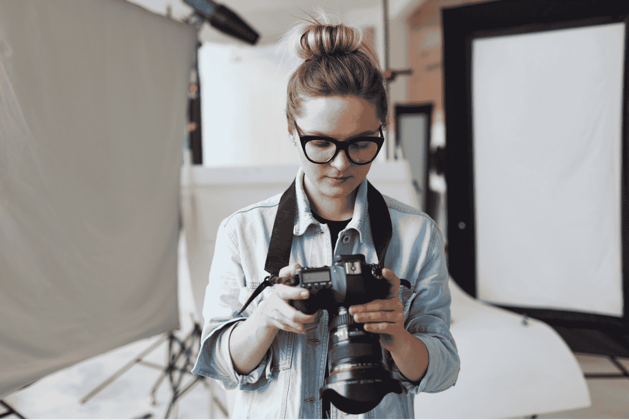 Quanto ganha um fotógrafo: veja médias salariais e como aumentar seus ...