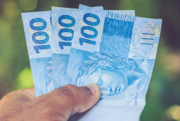Empréstimo de 300 reais na hora