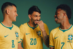 Os jogadores recebem dinheiro para defender a seleção